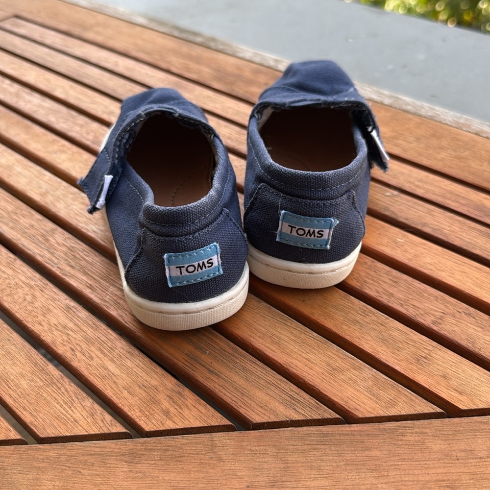 Tom’s Toddler Shoes‎ Unisex Size 9 - Picture 3 of 7